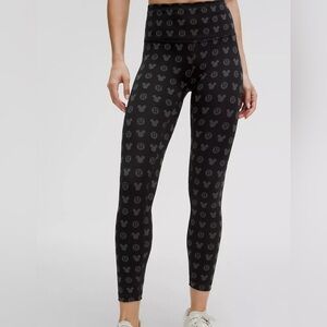 Disney x lululemon
Wunder Train High-rise tight 25”
Limited Edition